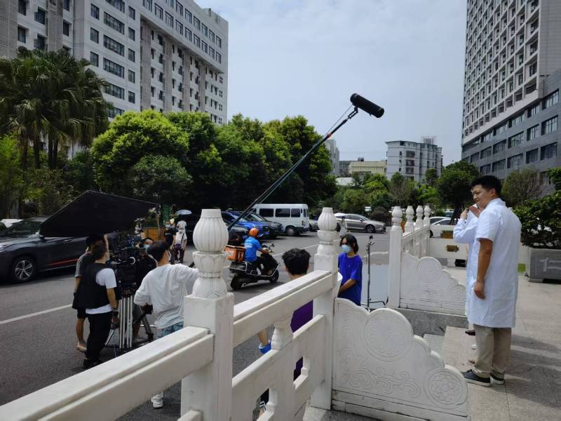 勐腊县广告片拍摄公司低成本实现高规格制作的诀窍